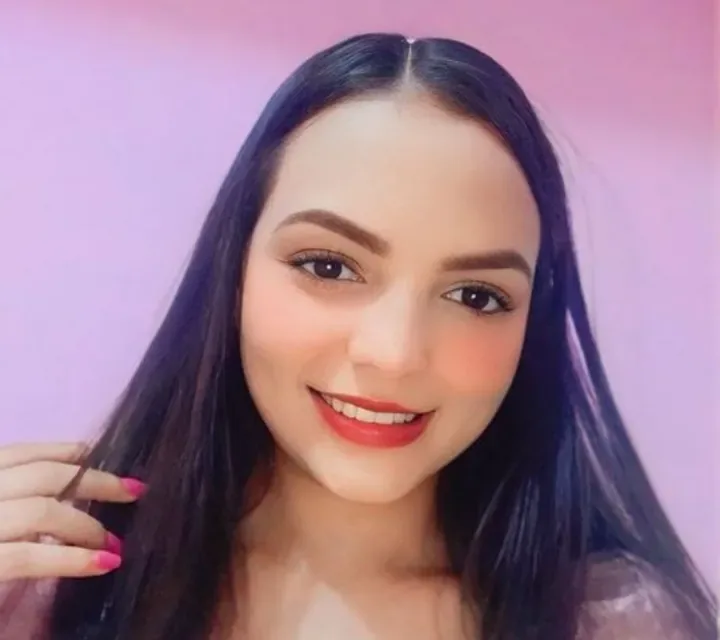 Andrea, 25, from United States — live 1 on 1 cam chat on cherrycam.live